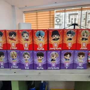 맥도날드 TinyTAN 방탄소년단 피규어 세트 이미지