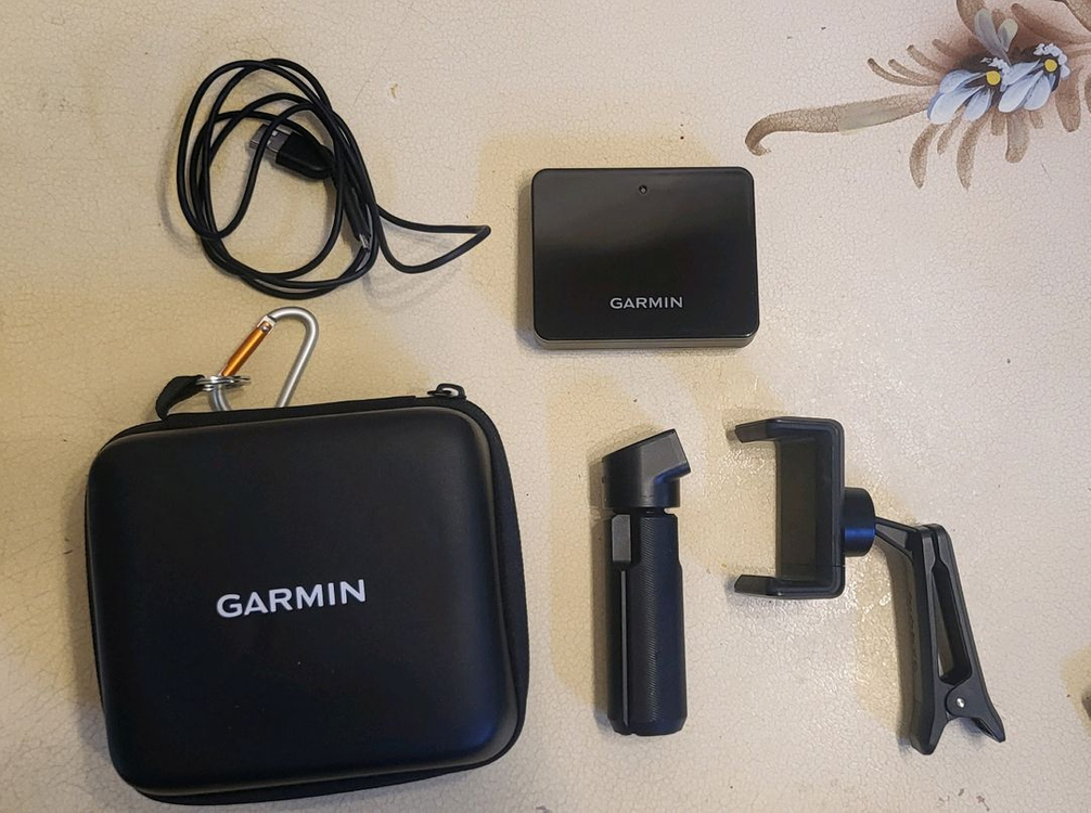 가민 어프로치 r10 런치모니터 이미지