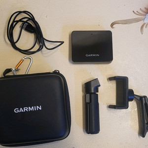 가민 어프로치 r10 런치모니터 이미지