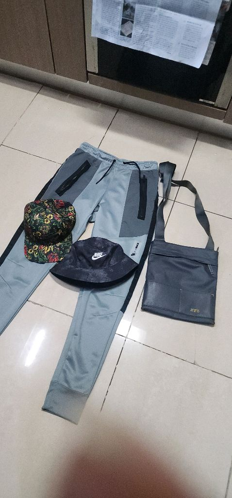 나이키 에어맥스 트라우저 팬츠31~/ 스냅백 등 이미지