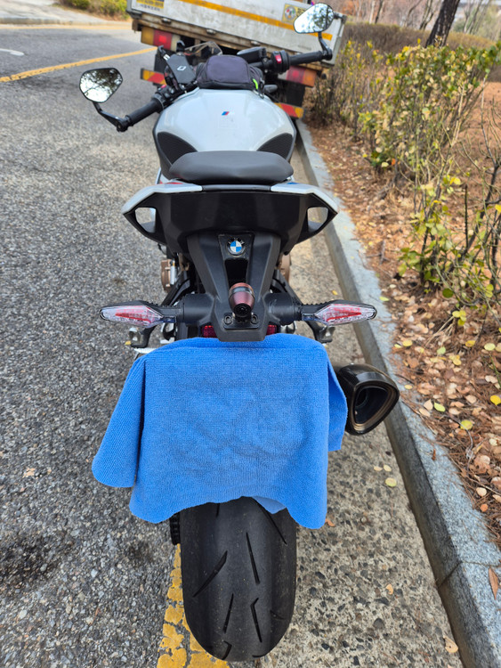 2022년 BMW S1000 R M 패키지 팝니다. (상태 매우 좋음)--9