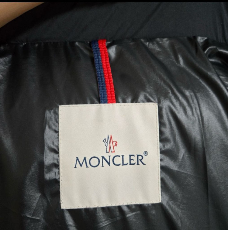 급처분 몽클레어 클루니 4사이즈 이미지