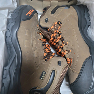 유니칸 안전화 275