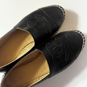 샤넬 백화점정품 에스파듀 225 이미지