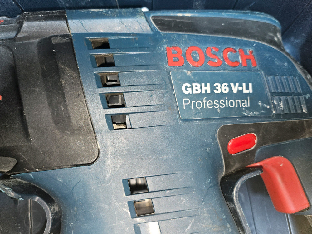 보쉬 36볼트 충전 로타리 앙카 해머 뿌레카 파쇄 드릴 세트 이미지