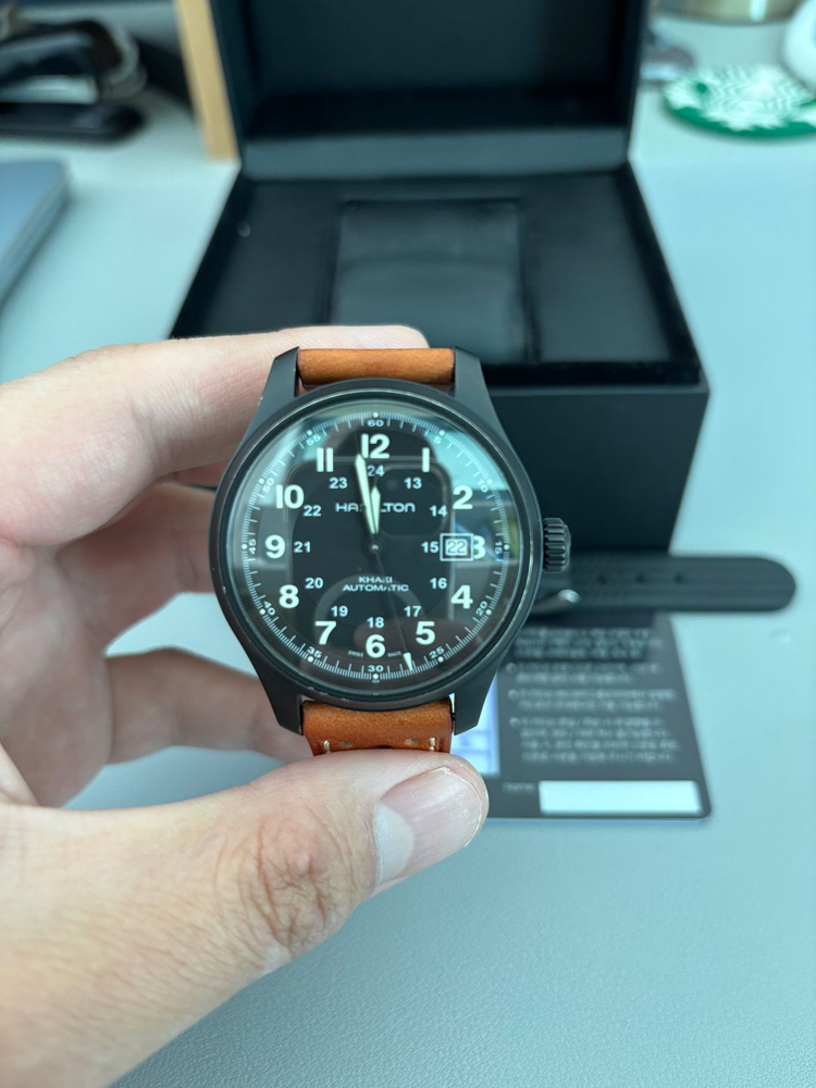 해밀턴 카키필드 티타늄 (19년 스탬핑) 상태 굿 판매합니다. 이미지