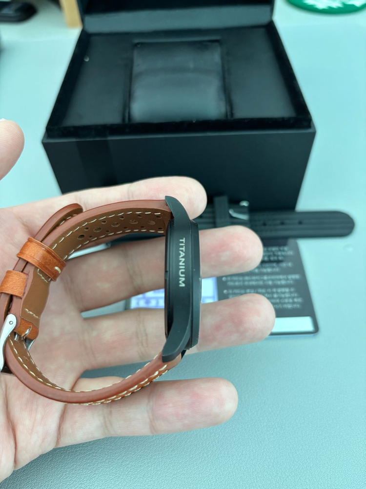 해밀턴 카키필드 티타늄 (19년 스탬핑) 상태 굿 판매합니다. 이미지