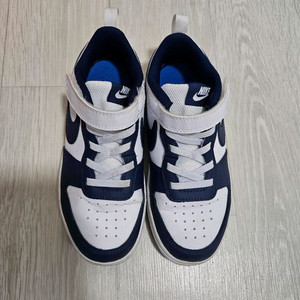 나이키 키즈 운동화 200사이즈 남아 이미지