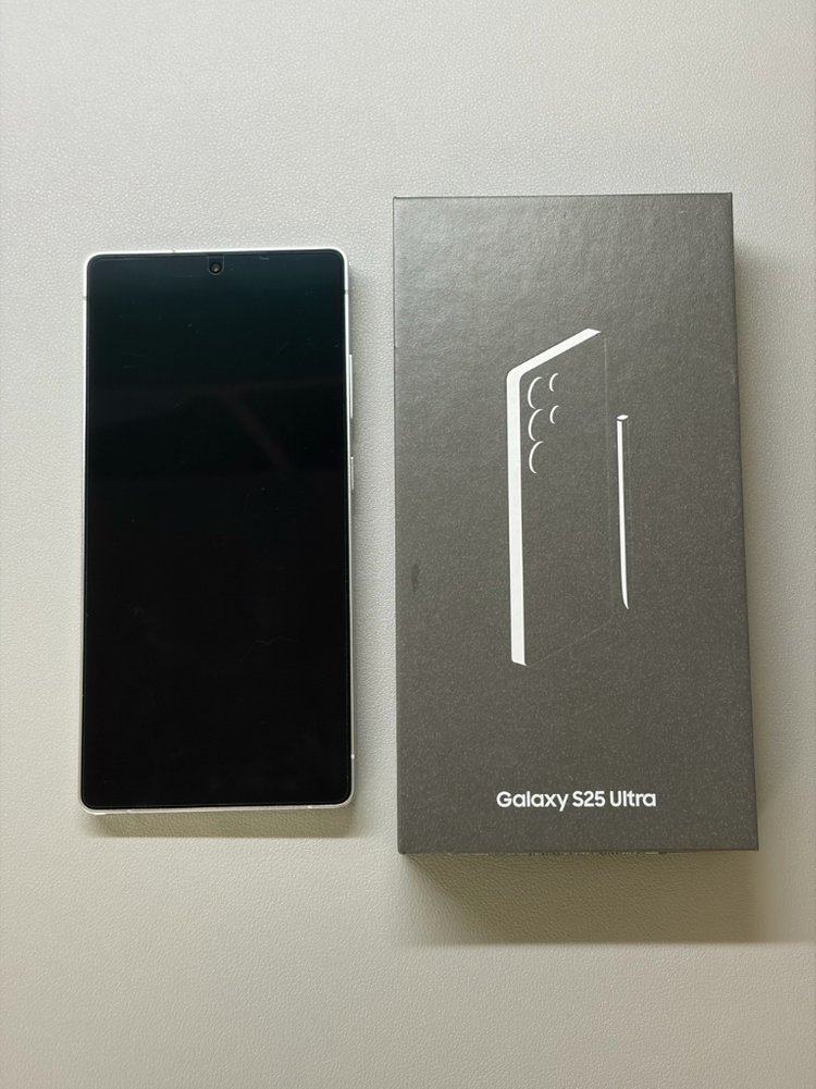 갤럭시 S25 울트라 512 자급제 화이트실버 (갤럭시 핏3 실버 증정) 이미지
