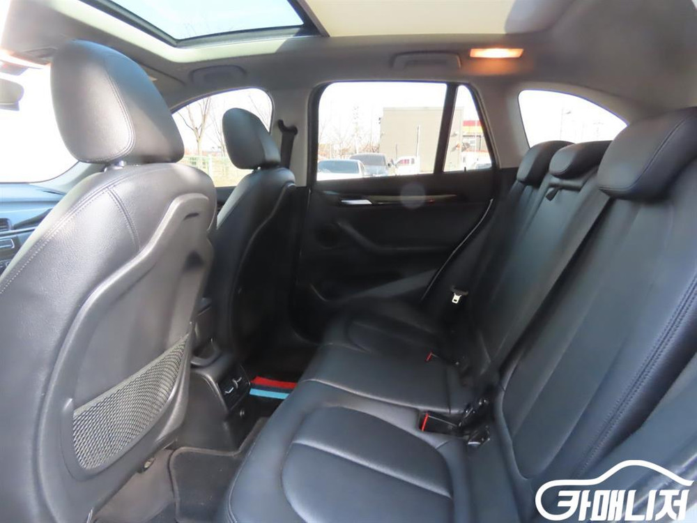 [BMW]X1 (F48) xDrive 18d (5인승) #3월급매--5