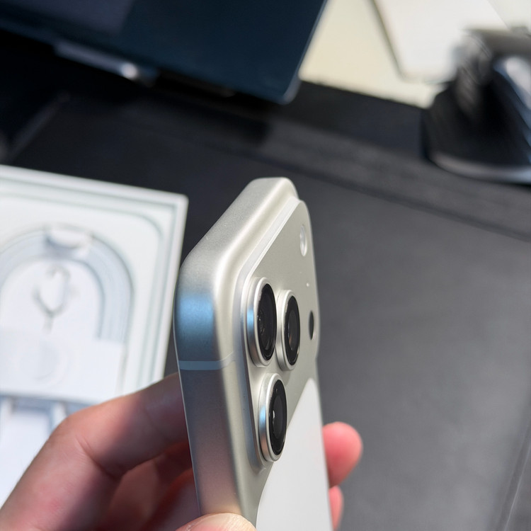 아이폰 17 프로 256GB 실버 풀박스 자급제--10