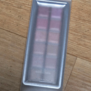 (미개봉)글로우 애니메이션 아이섀도우 팔레트 #풀문 이미지