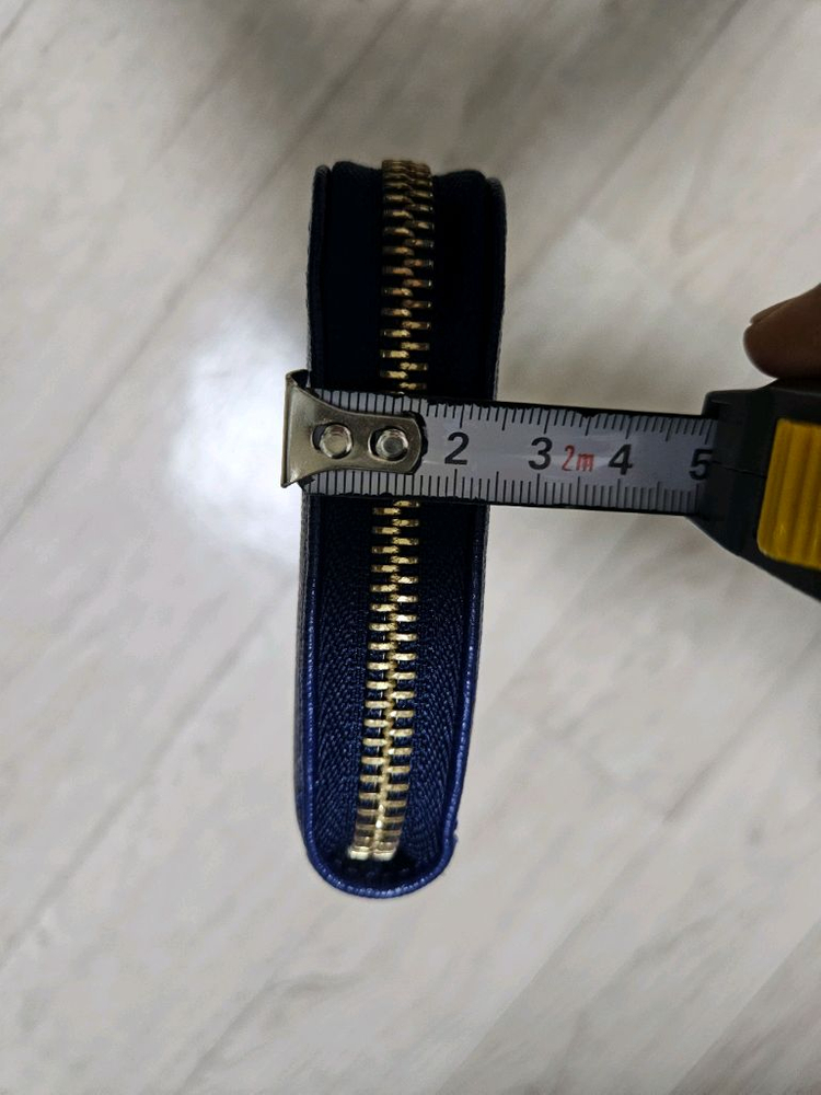 FURLA 풀라 네이비 장지갑 이미지