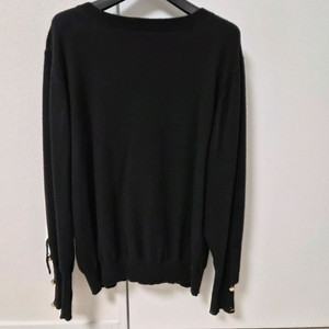 타임 진주 블랙 니트 이미지