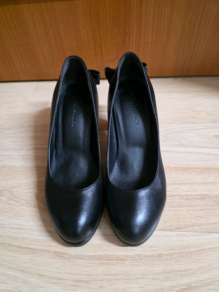 지젤슈즈 맞춤 검정색 펌프스 힐 240mm-거의 새상품 이미지