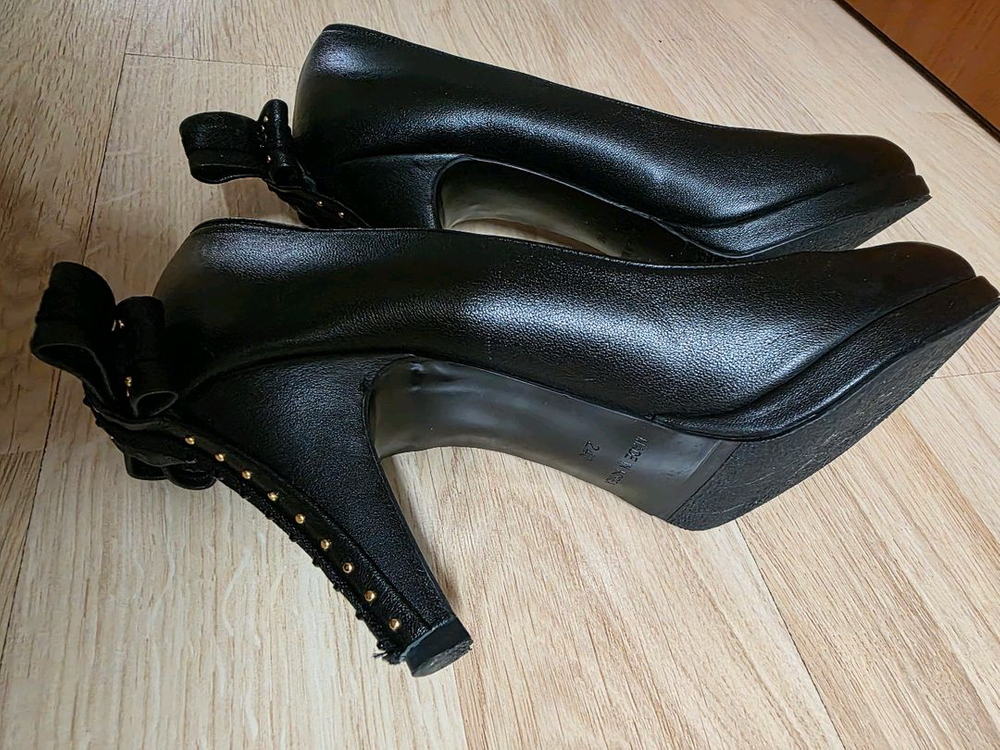 지젤슈즈 맞춤 검정색 펌프스 힐 240mm-거의 새상품 이미지