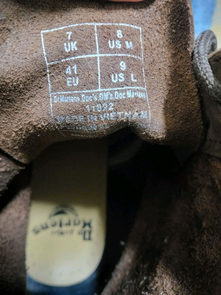 닥터마틴1460 크레이지홀스 260 이미지