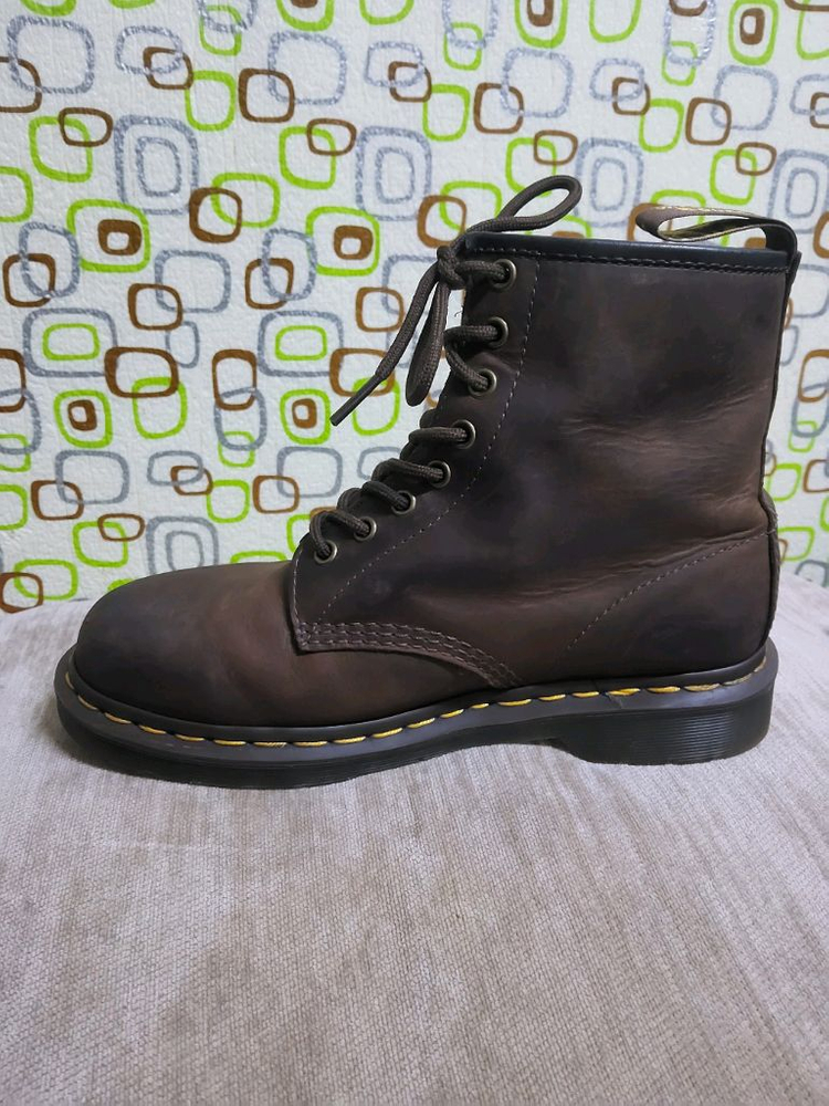닥터마틴1460 크레이지홀스 260 이미지