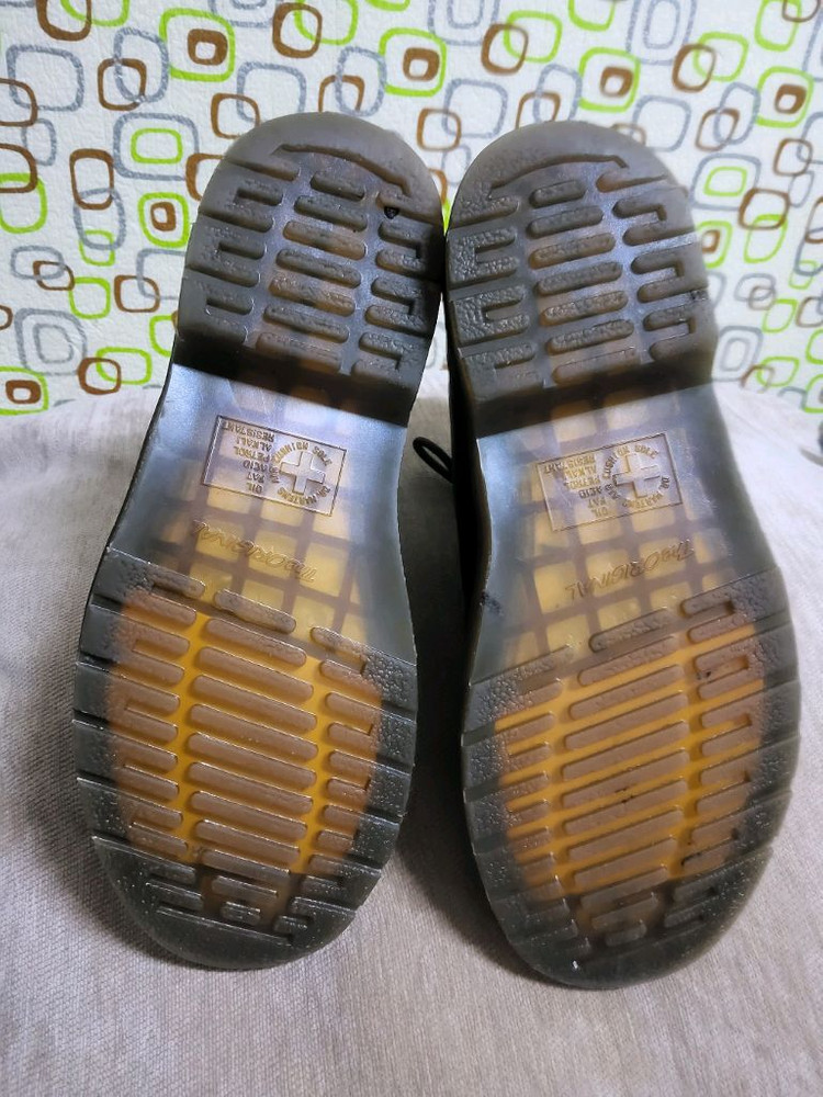 닥터마틴1460 크레이지홀스 260 이미지