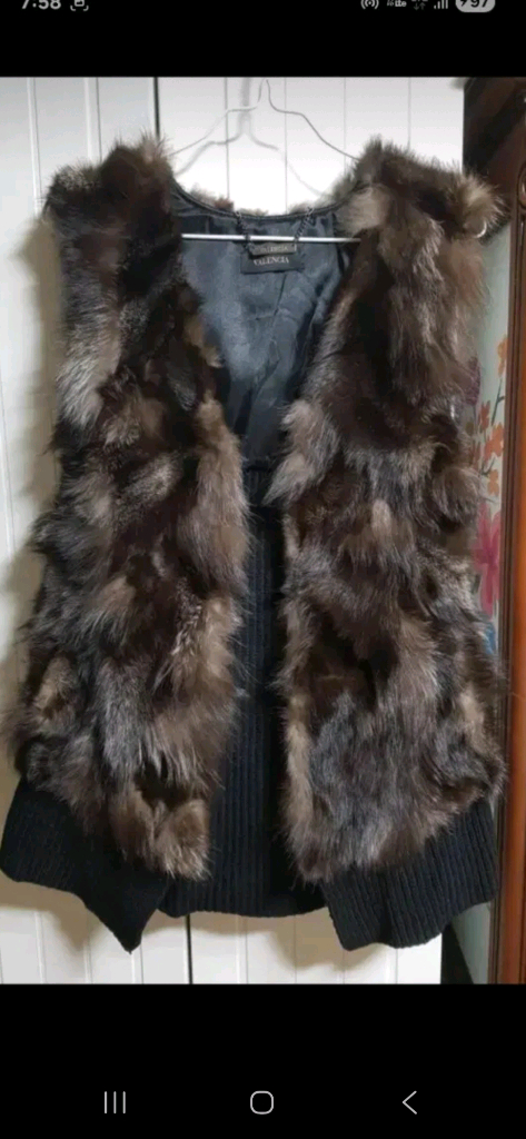 (완전새상품급,정품) 발렌시아 여우털 여성용 조끼 베스트, 55 사이즈--0