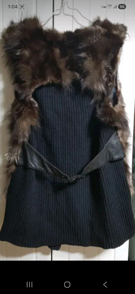 (완전새상품급,정품) 발렌시아 여우털 여성용 조끼 베스트, 55 사이즈--3