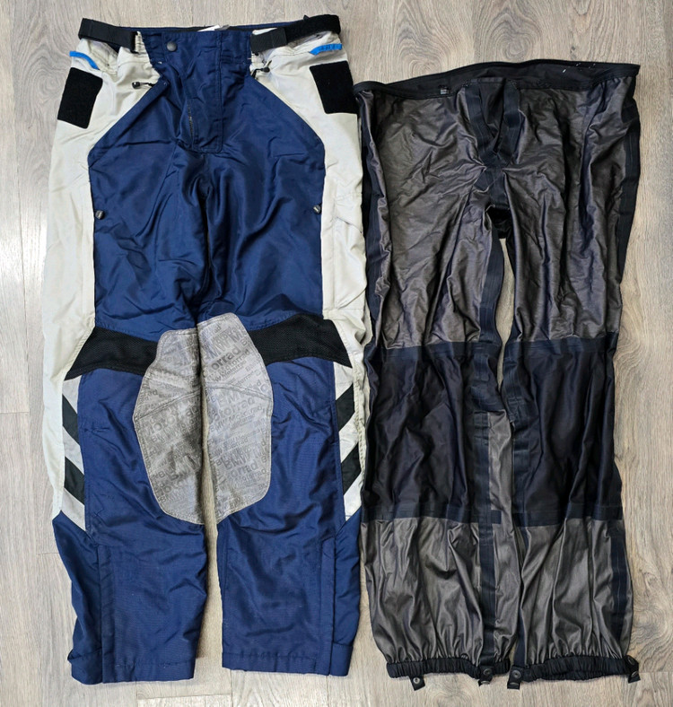 BMW 정품 랠리복 상의 56 / 하의 54 판매합니다--5