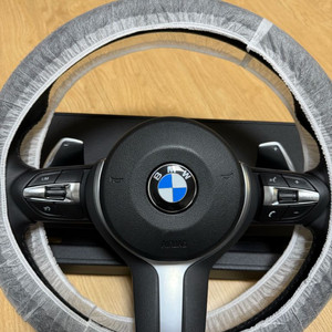 M 스포츠 핸들 이미지