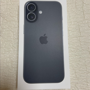 아이폰17 블랙 256GB 자급제 미개봉 새상품 팝니다.