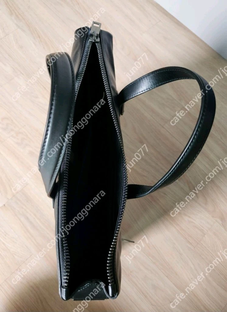 명품 발리 남성 가죽 대형 서류 토드백 가방. 크로스 백. 브라운색 . A+ 상태 매우 좋습니다 이미지