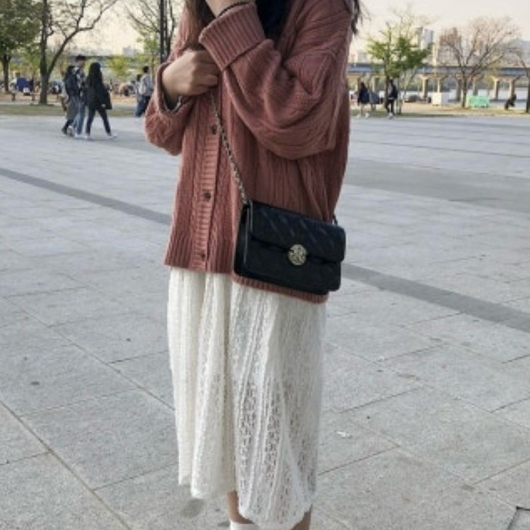 메트로시티 퀼팅 미니 체인 크로스백 (M41MQ367Z) 이미지