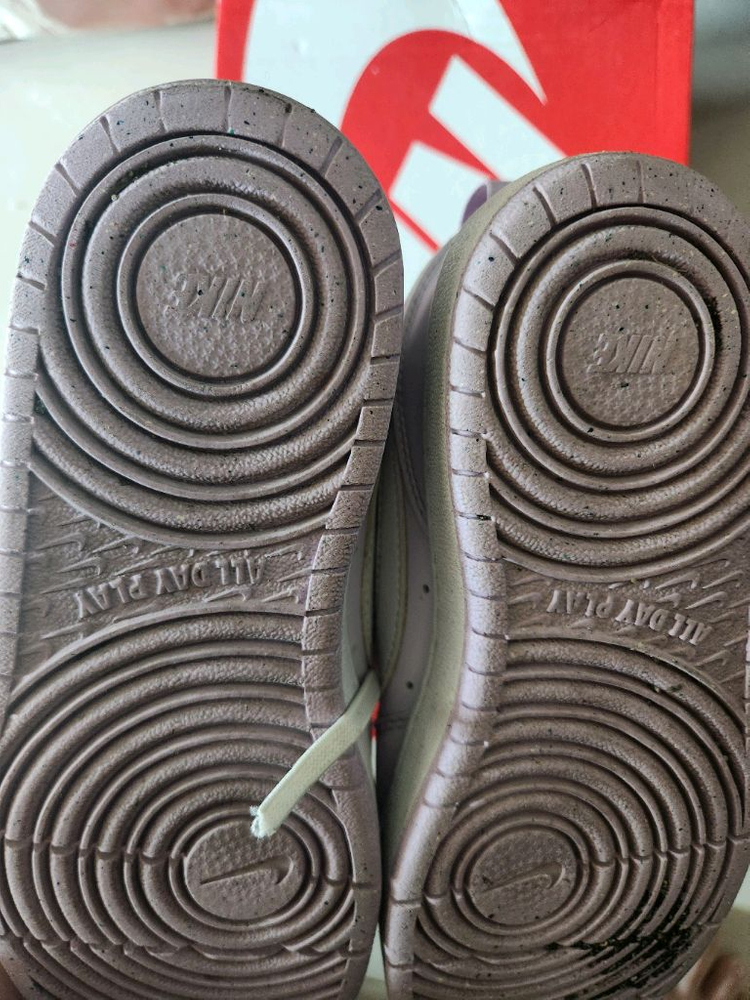 나이키 연보라 230(225) 반택포 이미지