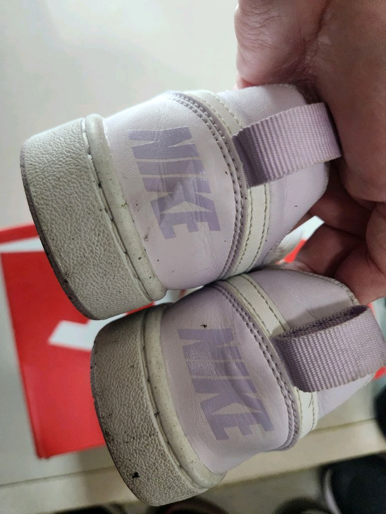 나이키 연보라 230(225) 반택포 이미지