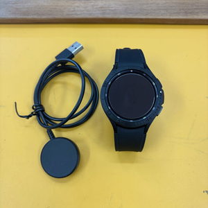 SK 갤럭시워치4 클래식 46MM 블랙 상태좋음 이미지