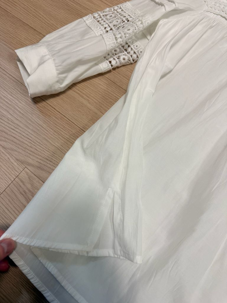 플라스틱아일랜드 레이스 시원한 여름 블라우스 S 445566 사이즈 정도 이미지