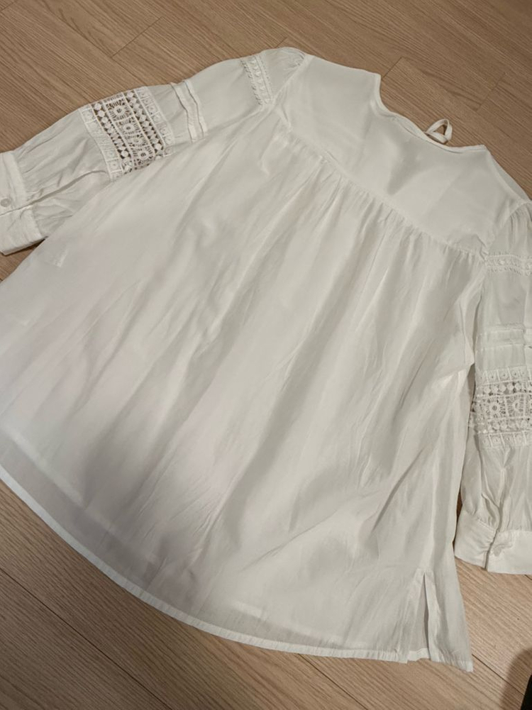 플라스틱아일랜드 레이스 시원한 여름 블라우스 S 445566 사이즈 정도 이미지