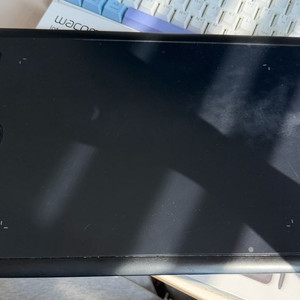 와콤 인튜어스 프로 PTH-660 이미지