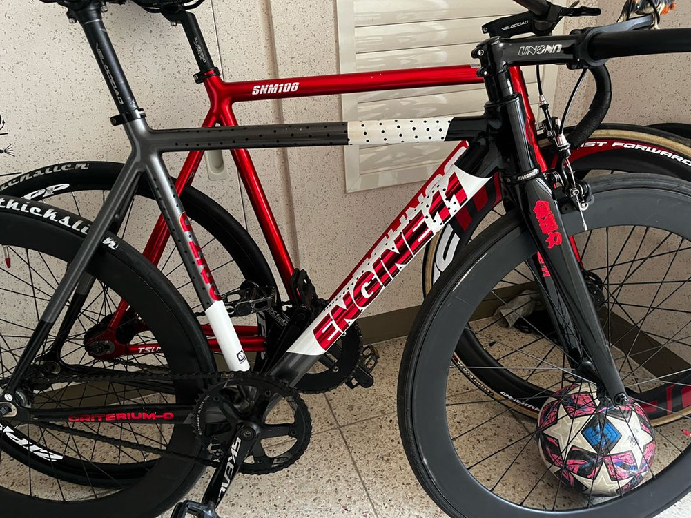 엔진11크릿디 레드차콜 판매만 이미지