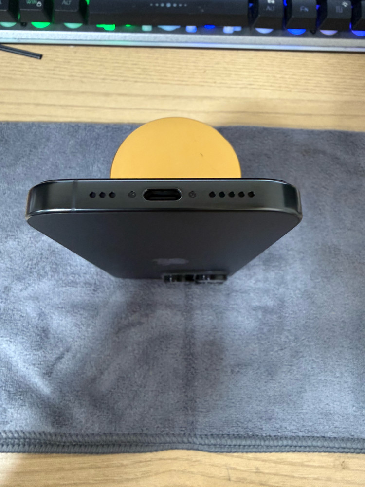 아이폰16프로 256 블랙티타늄 s급--14