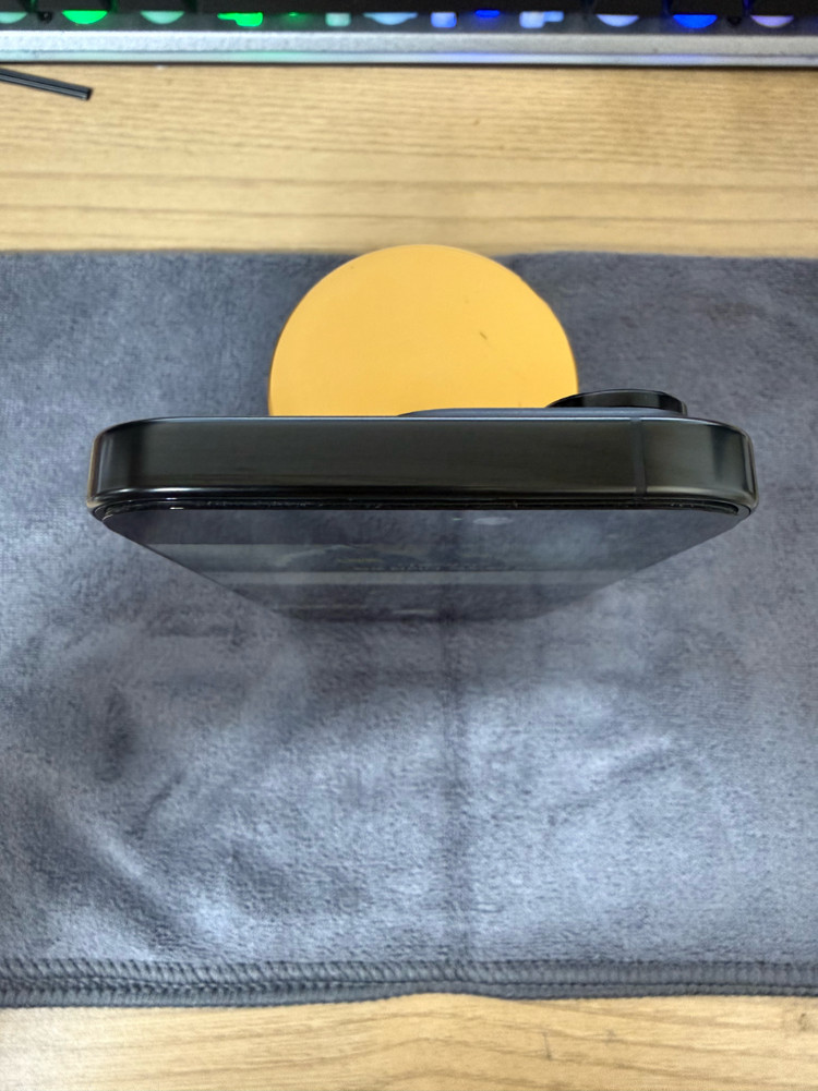 아이폰16프로 256 블랙티타늄 s급--5