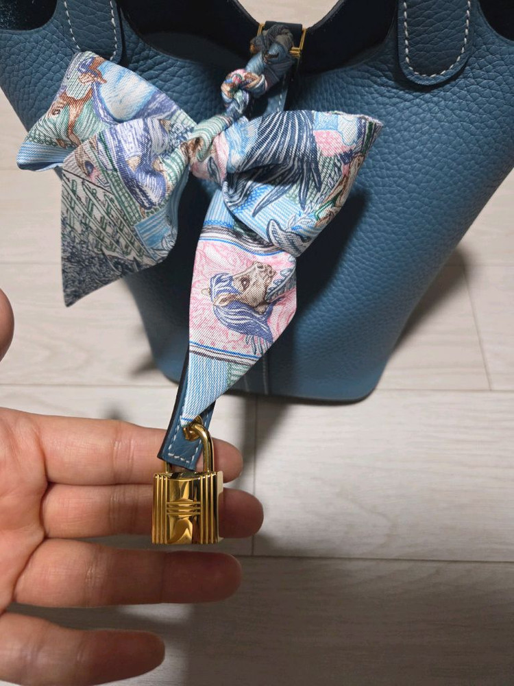 에르메스 뉴블루진 피코탄18 이미지