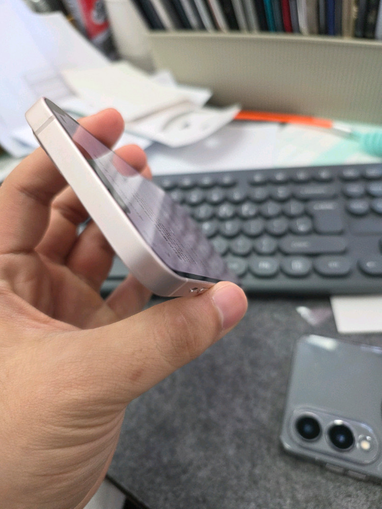 (2300)아이폰13 256 판매--6