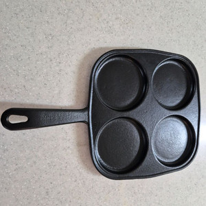 무쇠 에그팬&타원 무쇠팬 이미지