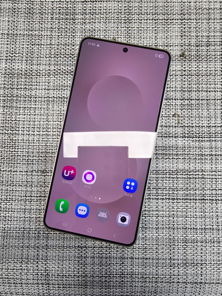 (신폰급) 갤럭시 S25엣지 512G 실버 25년 5월개통 정상해지공기계 대용량단말기 80만팝니다@--1