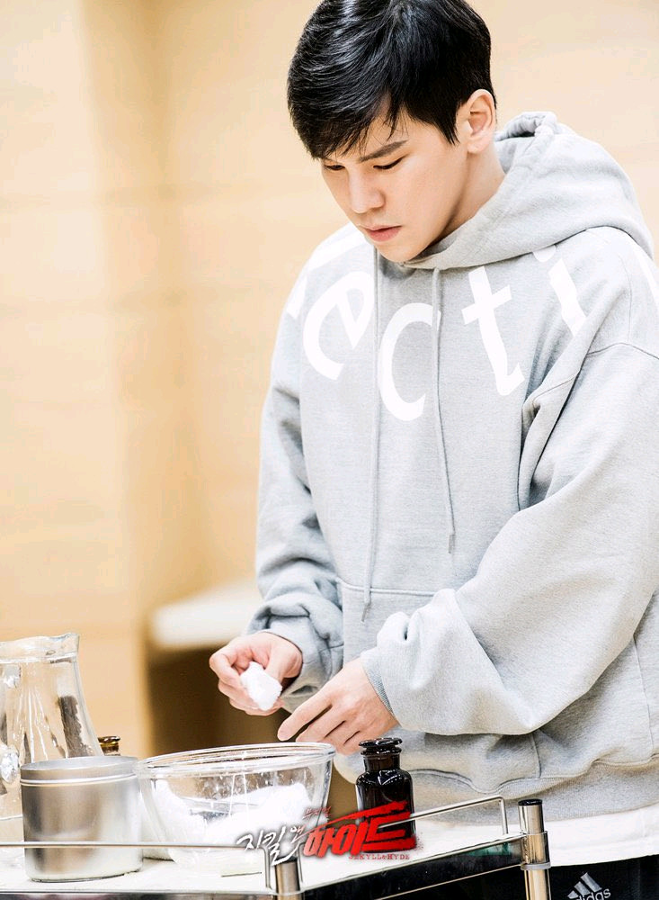 [셀렉숑] 후드--2