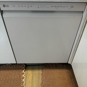 LG 식기세척기 DUBJ1EP 12인용 판매합니다