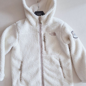 여아 봄 의류 일괄(노스페이스 키즈 후리스140, 헤지스 키즈 경량패딩 145 등) 이미지