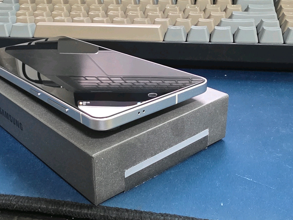 갤럭시 S25 엣지 512g 실버--2