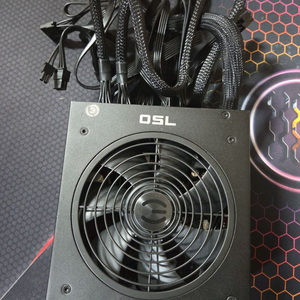 EVGA 750W 풀모듈러 골드 파워서플라이 이미지