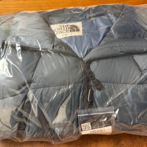 노스페이스 화이트 라벨 프로젝트 다운 자켓 RDS 더스크 블루 색상 판매합니다