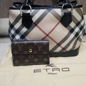 버버리 여성 지퍼쇼퍼백/버버리 코트 각각